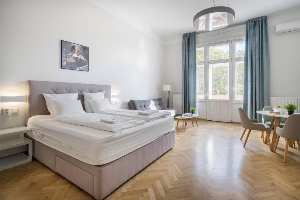 בודפשט Klauzal Garden City Apartments מראה חיצוני תמונה